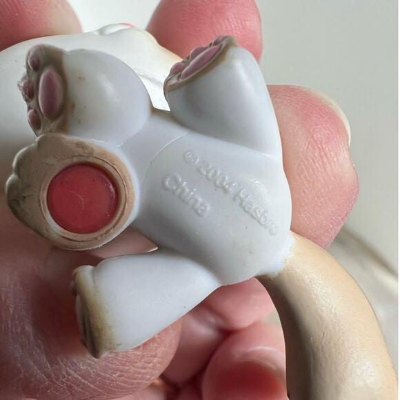 Littlest Pet Shop Kitten #197 Cream White Green Eyed Tan Patches 2004 - Picture 3 of 3